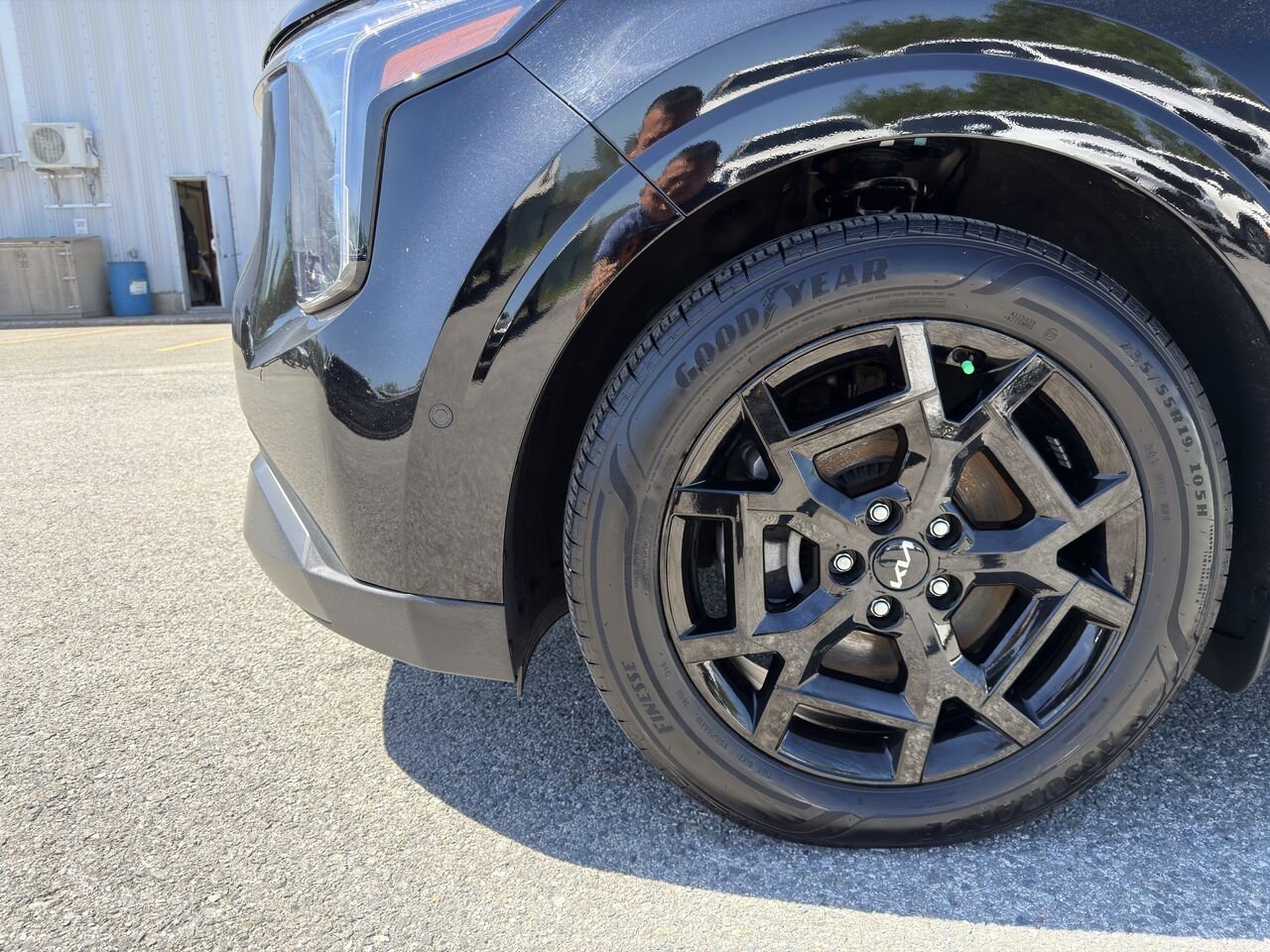 2025 Kia Carnival Black Thetford Mines - photo #8