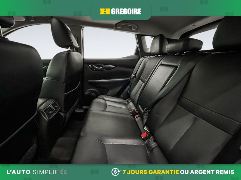 2019 Nissan Qashqai Black Laval - photo #26