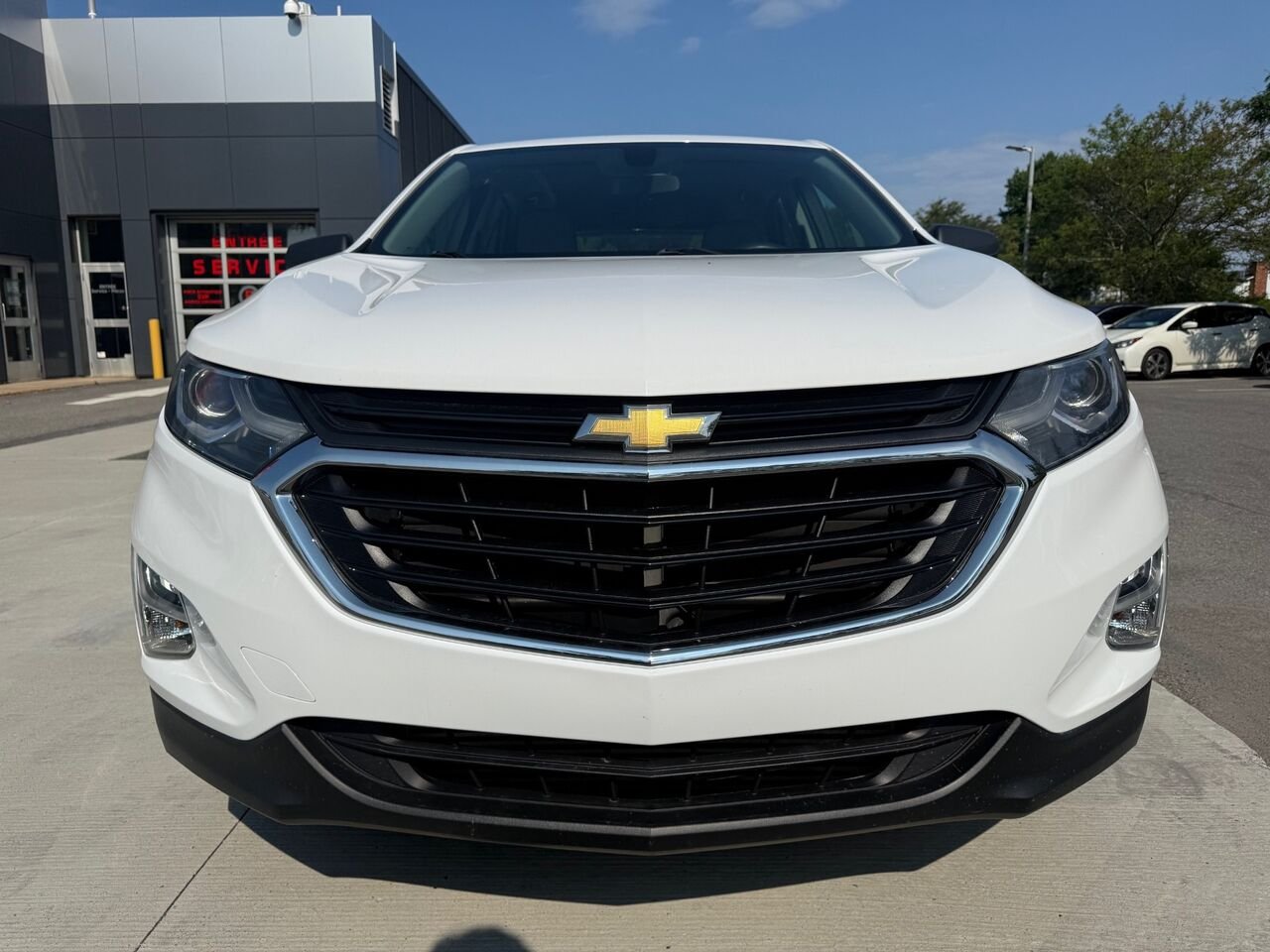 2018 Chevrolet Equinox White Châteauguay - photo #1