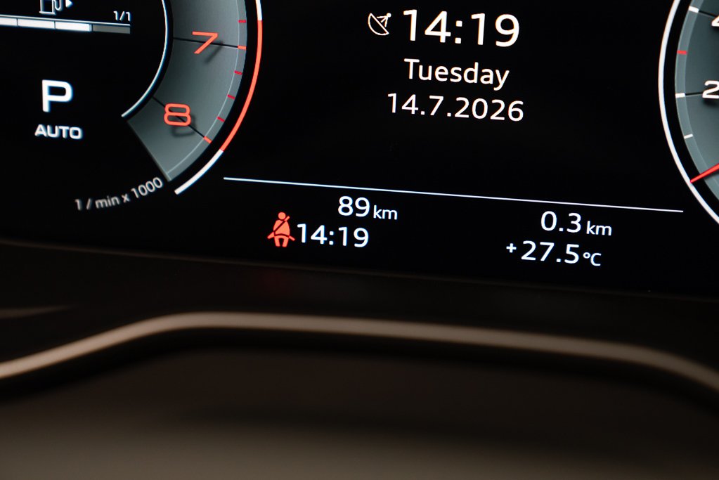 2023 Audi Q5 Blue Saint-Eustache - photo #9