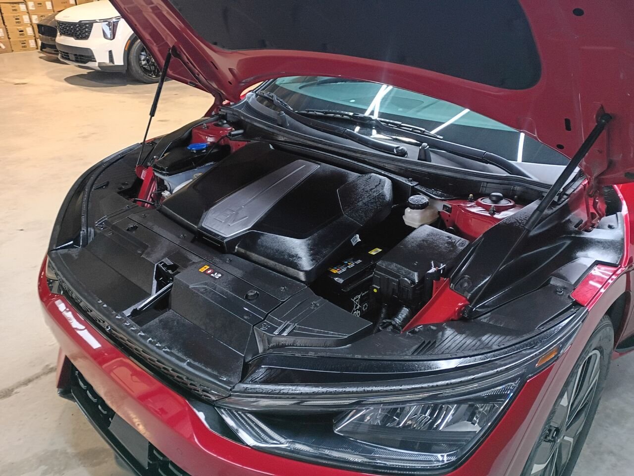 2024 Kia EV6 Red Blainville - photo #33