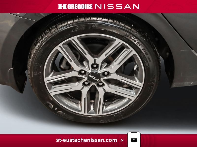2024 Kia Forte Grey Saint-Eustache - photo #12