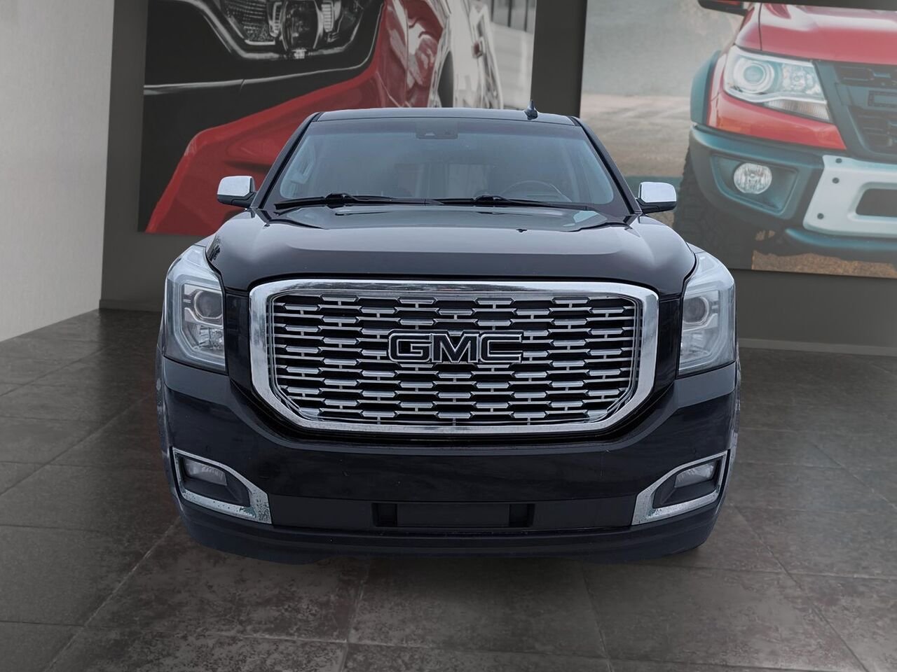 2019 GMC YUKON DENALI Black Saint-Hyacinthe - photo #1