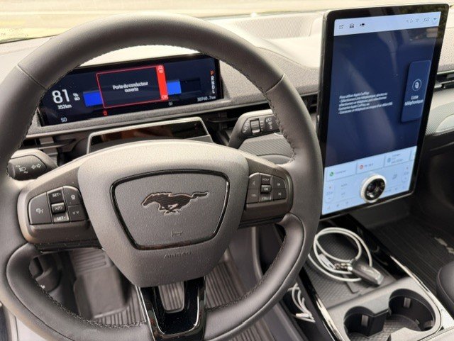 2023 Ford Mustang Mach-E PREMIUM AWD Black Châteauguay - photo #9