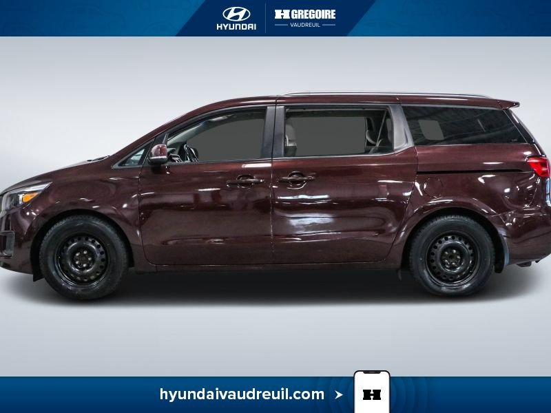 2018 Kia Sedona Red Laval - photo #5