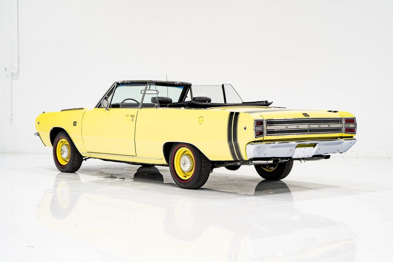 Dodge Dart *PRIX EN USD* GTS Conv Matching #s 340 cu in With Original Built Sheet 1968 Jaune Montréal - photo #90
