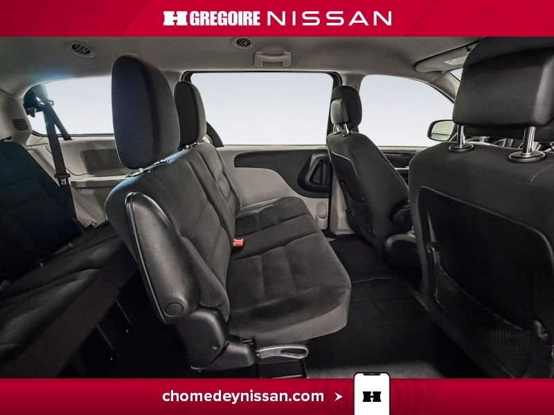 2017 Dodge GR Caravan Grey Saint-Eustache - photo #24