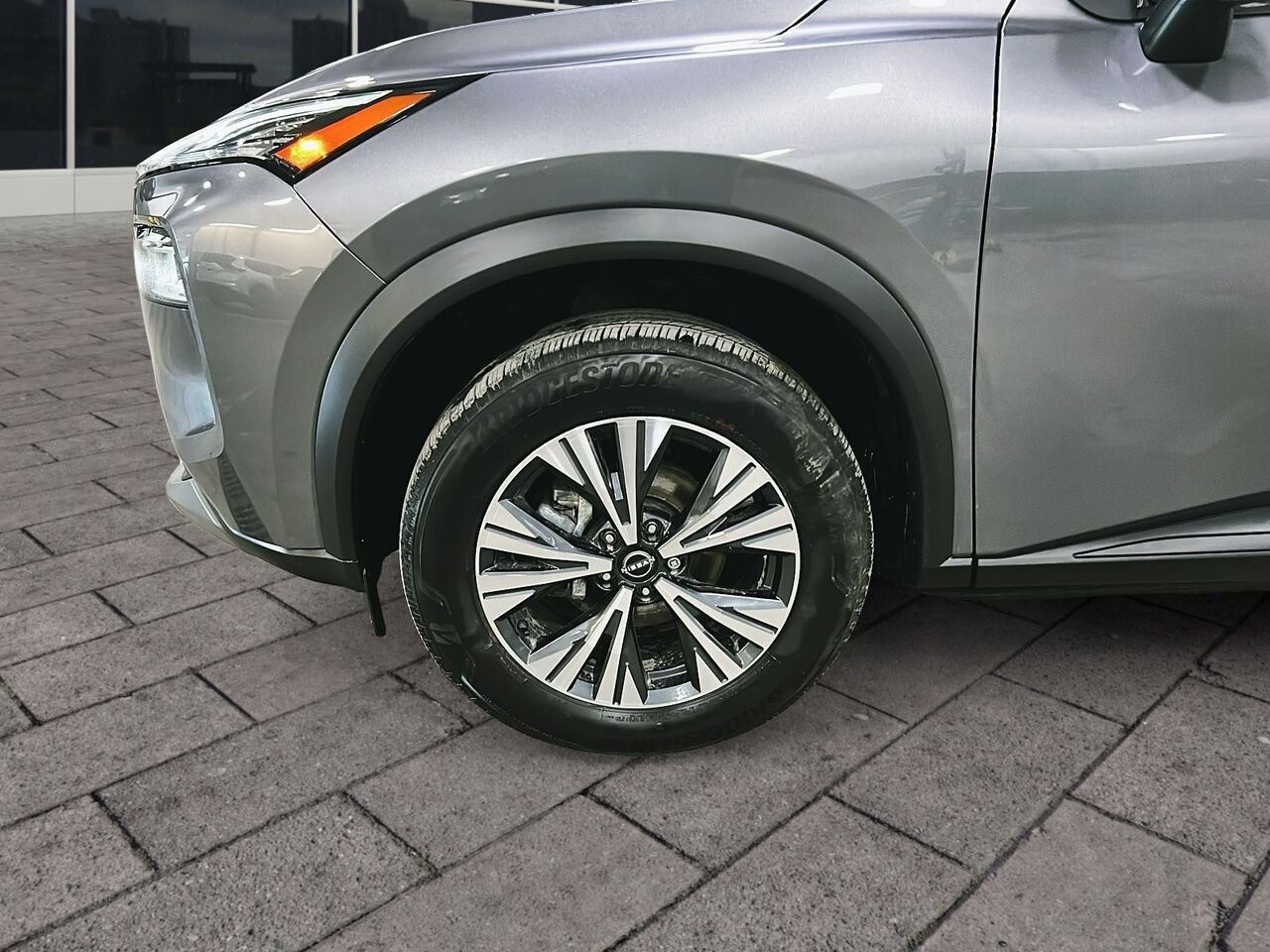 Nissan Rogue 2023 Gris Québec - photo #25