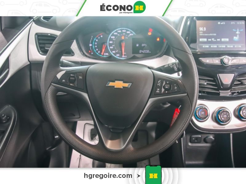 Chevrolet Spark 2018 Blanc Blainville - photo #17