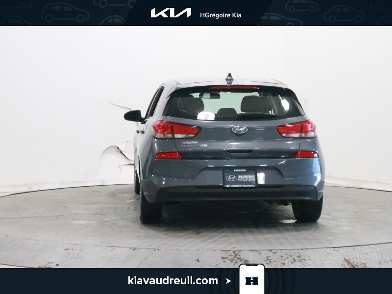 2019 Hyundai Elantra Grey Laval - photo #5