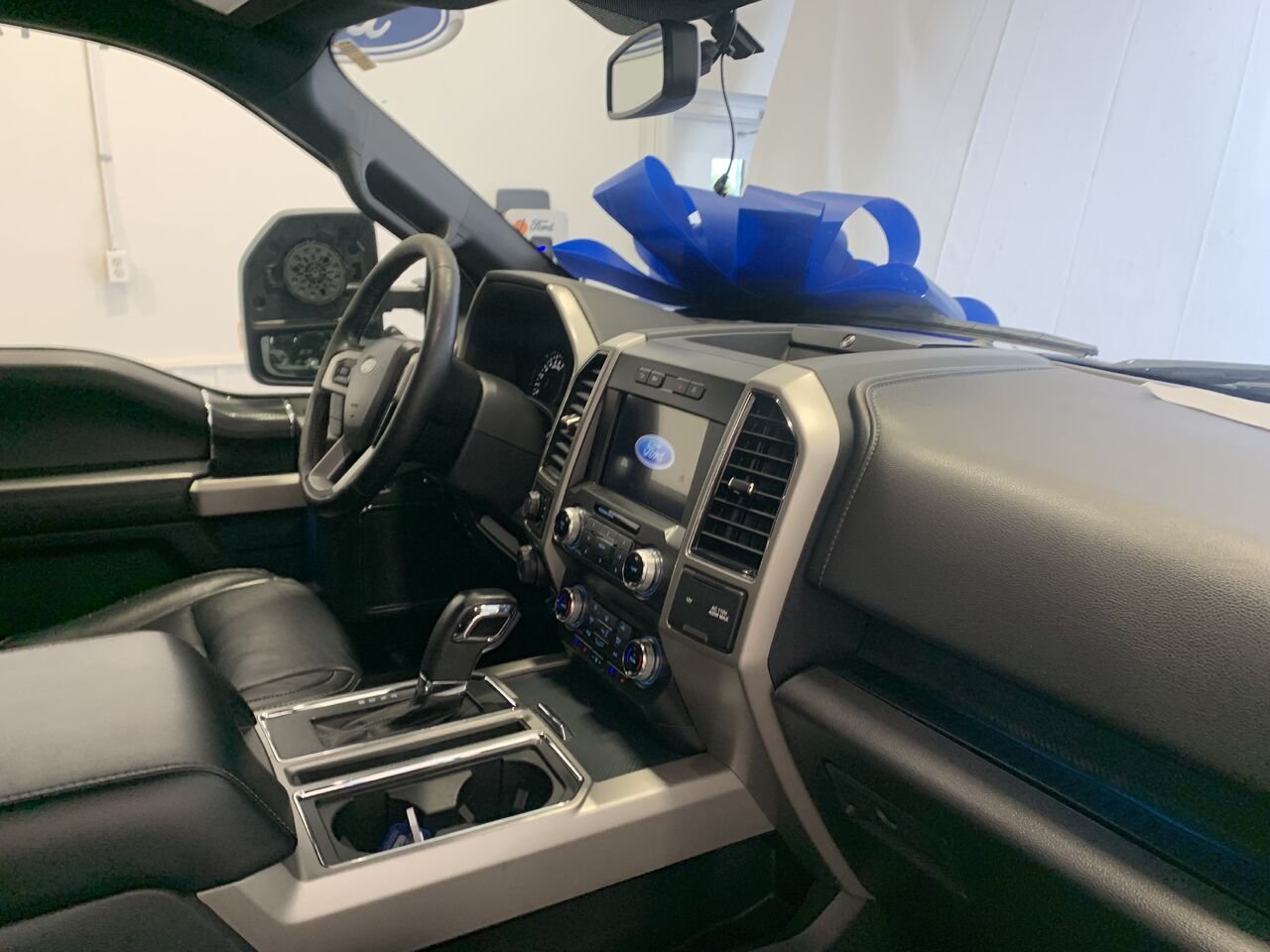 2019 Ford F-150 White Châteauguay - photo #19
