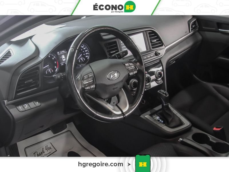 2020 Hyundai Elantra Red Blainville - photo #15