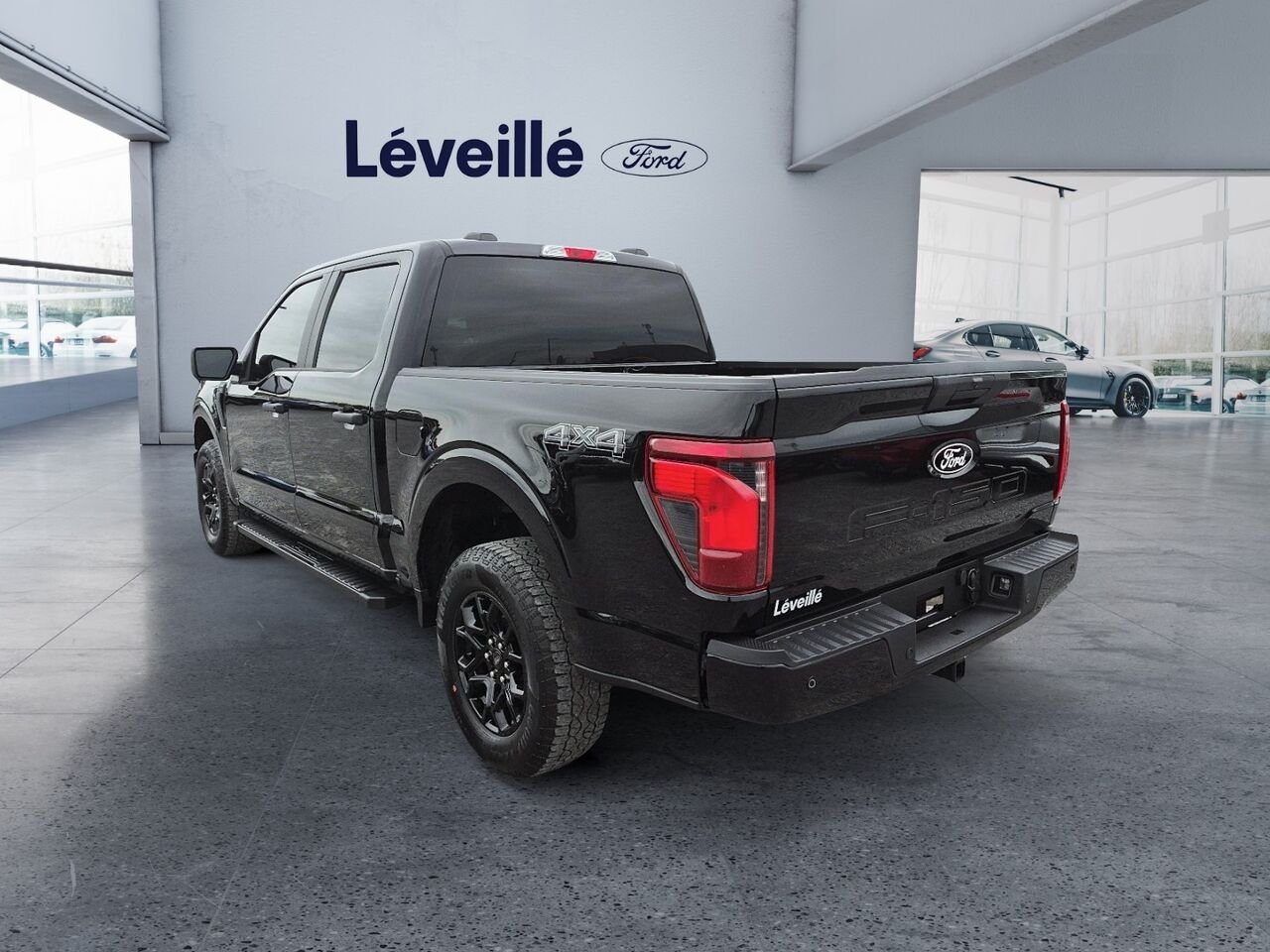 2024 Ford F-150 Black Saint-Jérôme - photo #10