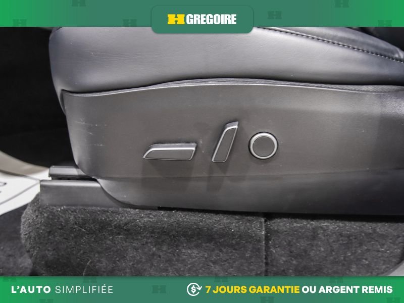 2022 Tesla Model Y White Blainville - photo #18