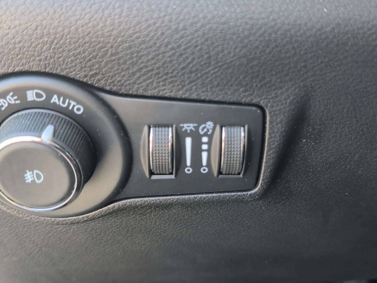 Jeep Compass 2023 Gris Gatineau - photo #17