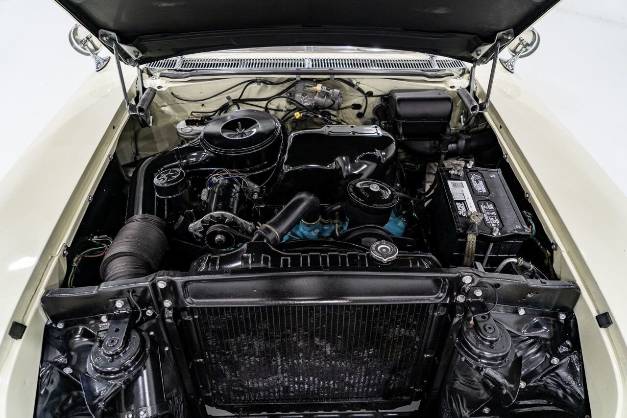 Pontiac Bonneville *PRICE IN USD* Fuel injected 347/315HP 1 of 630 produced 1957 Blanc Montréal - photo #14