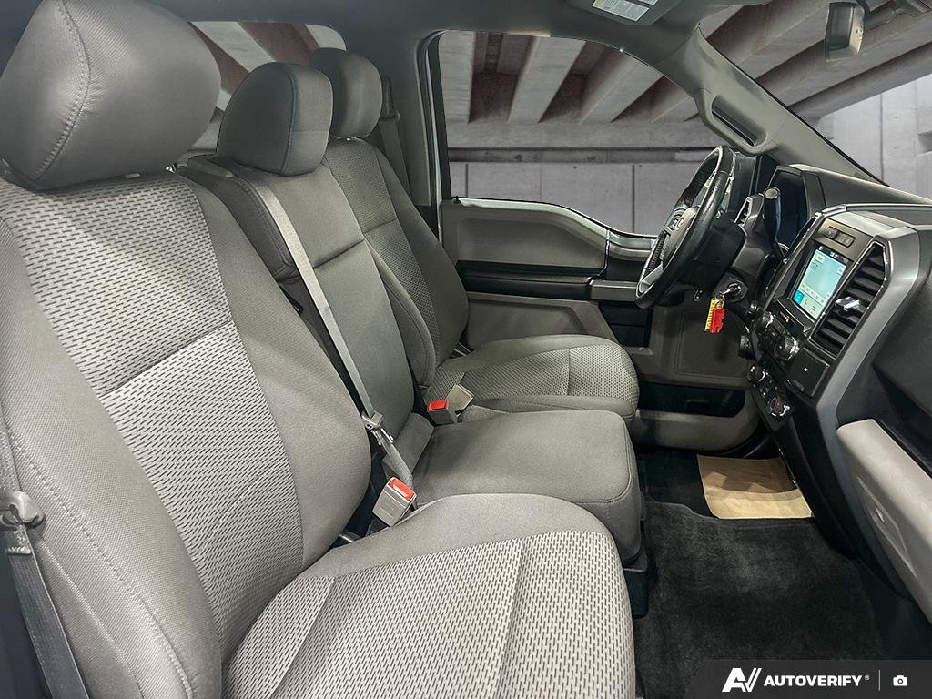 2018 Ford F-150 2602152C | XLT 4WD SuperCrew 5.5' Box White Edmonton - photo #21