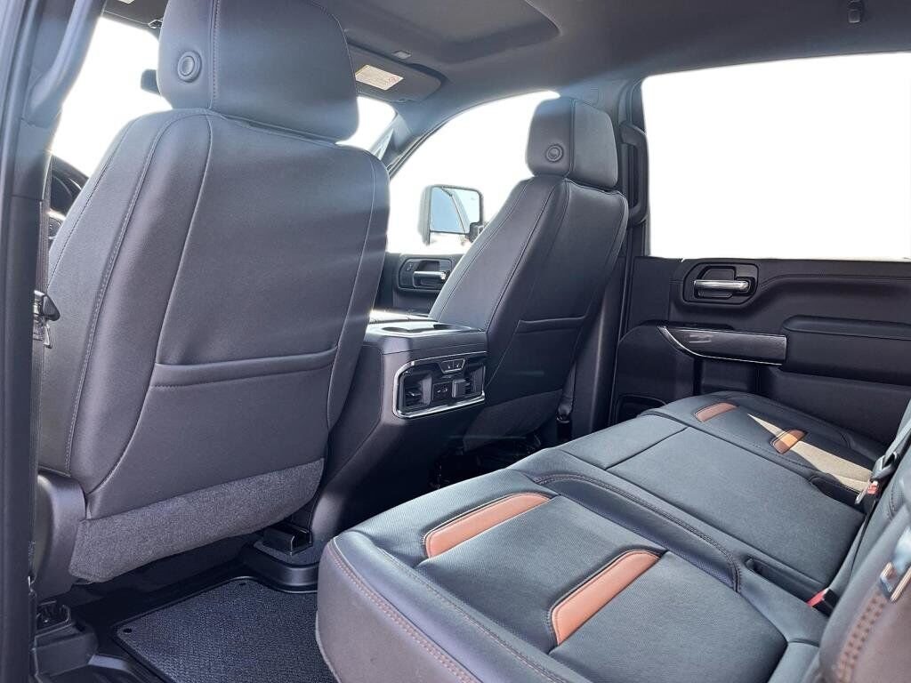 2023 GMC Sierra 2500HD AT4 Green Baie-Comeau - photo #5