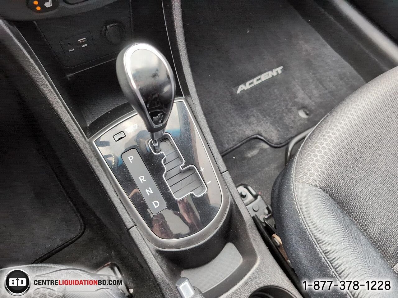 Hyundai Accent GLS | BD0416 2016 Blanc Granby - photo #20
