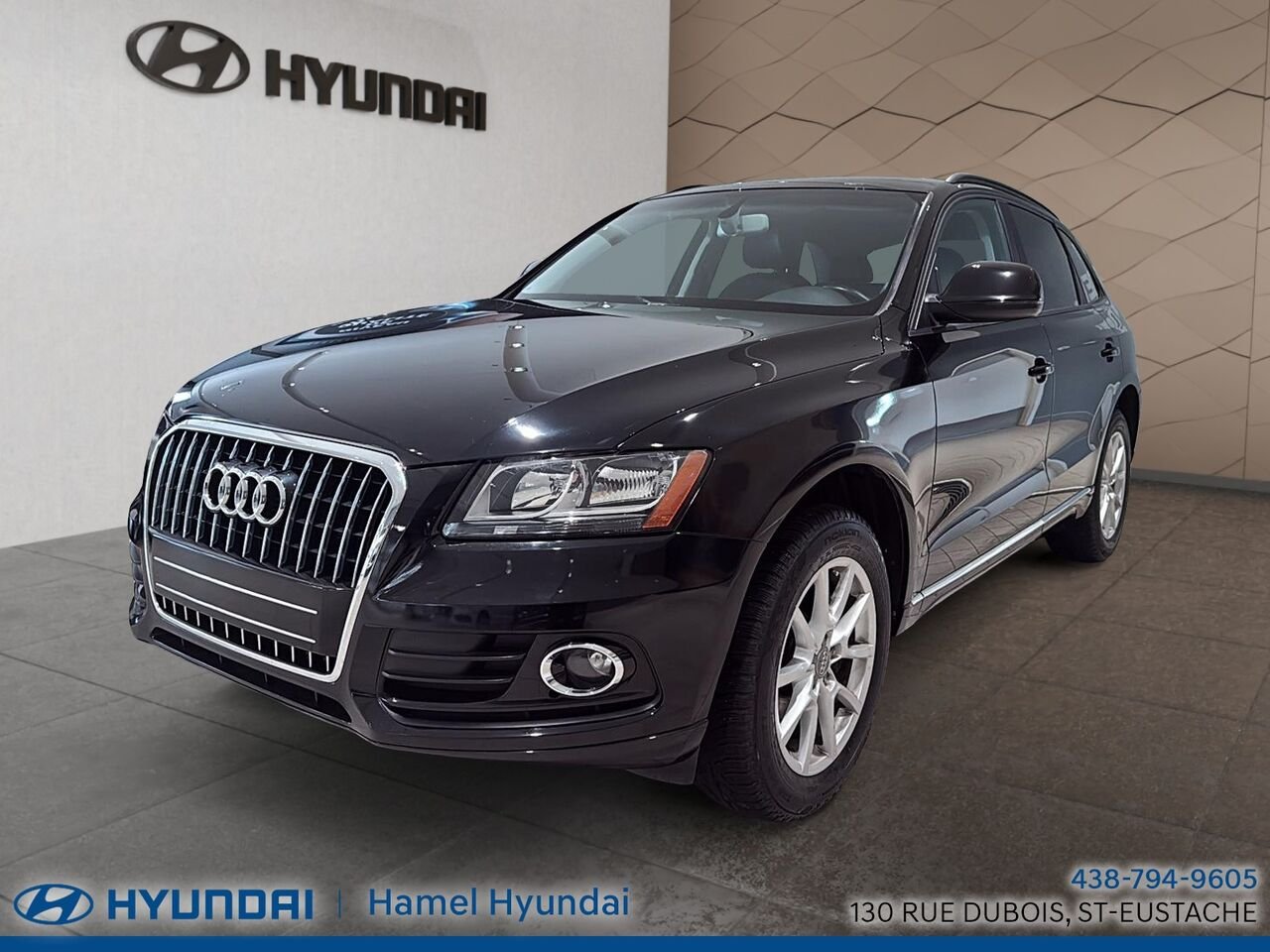 2014 Audi Q5 Black Saint-Eustache - photo #4