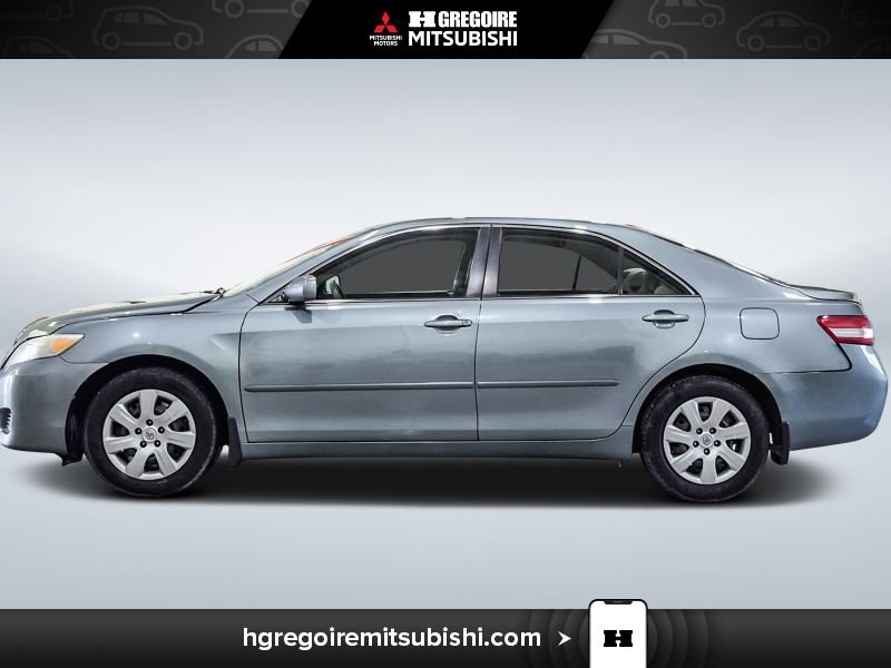 2010 Toyota Camry Green Blainville - photo #4