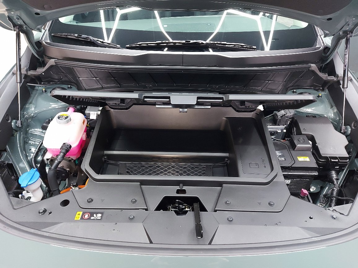 Kia Niro électrique 2026 Vert paysage urbain Blainville - photo #26