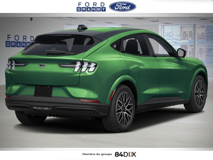Ford Mustang Mach-E Haut de gamme TI 2026 Vert éruption métallisé