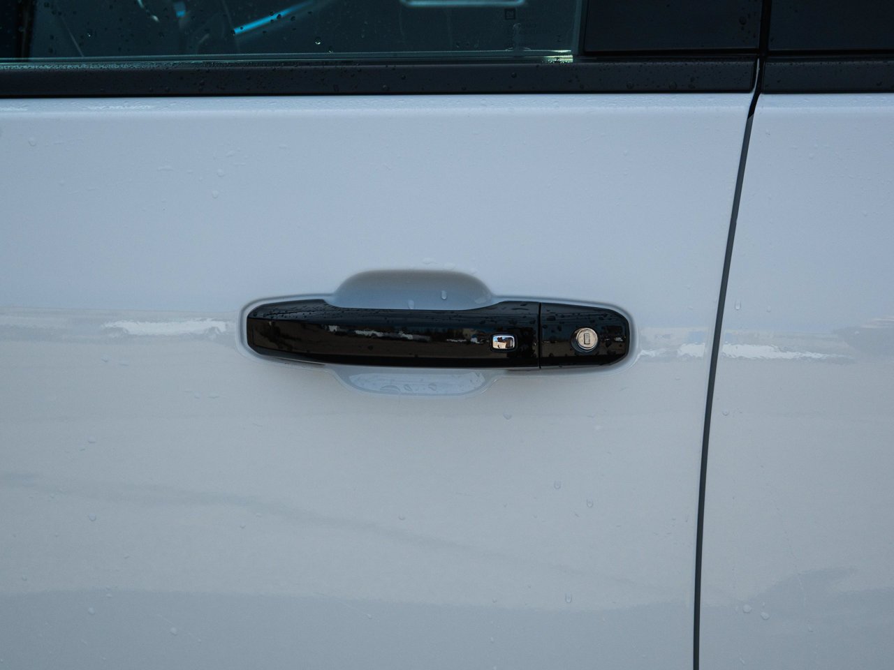2026 Chevrolet Silverado 3500HD 4WD Crew Cab 159 LTZ White Sherwood Park - photo #8