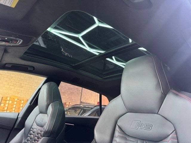 Audi RS Q8 2023 Noir Blainville - photo #15