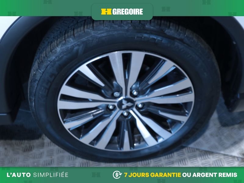 Mitsubishi Outlander 822416A | EX-L AWD AUTO AC CUIR TOIT MAGS CAM RECULE 2020 Blanc Laval - photo #27