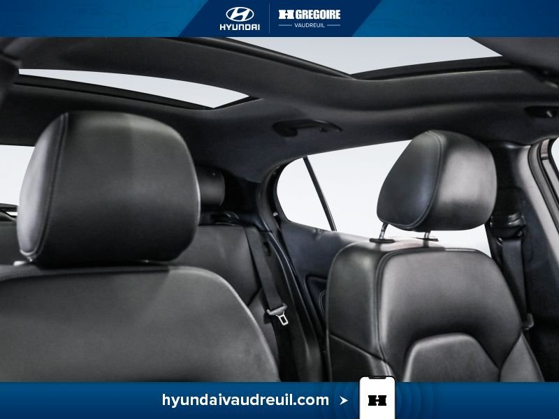 2016 Mercedes Benz GLA Black Saint-Eustache - photo #32