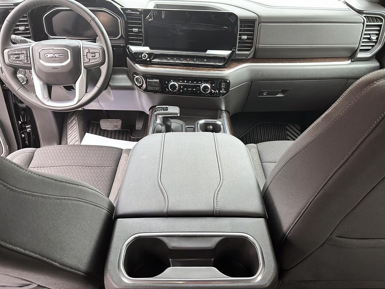 GMC Sierra 1500 ELEVATION 2026 NOIR ONYX Saint-Hyacinthe - photo #7