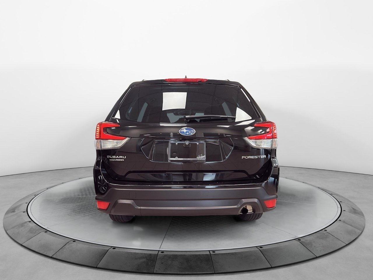 Subaru Forester 2.5i 2023 Noir Baie-Comeau - photo #2