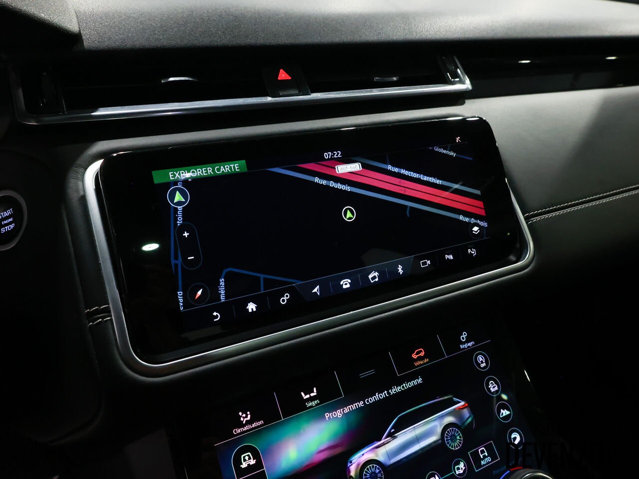 2018 Land Rover Range Rover Velar Black Saint-Eustache - photo #18