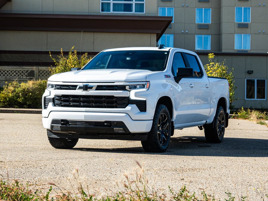2023 Chevrolet Silverado 1500 RST True North 5.3L | Tonneau Cover White