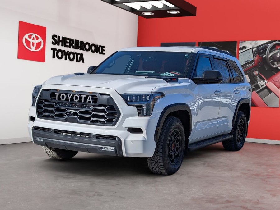 Toyota Sequoia LIMITED HYBRIDE/AWD/TOIT OUVRANT/SIÈGES CHAUFFANTS ET VENTILÉS/VOLANT CHAUFFANT/AC BIZONE 2026 Blanc