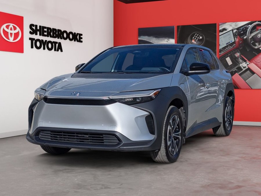 Toyota bZ4X XLE/SIÈGES CHAUFFANTS/TOIT PANORAMIQUE FIXE/BLUETOOTH/AC BIZONE 2023 Argent