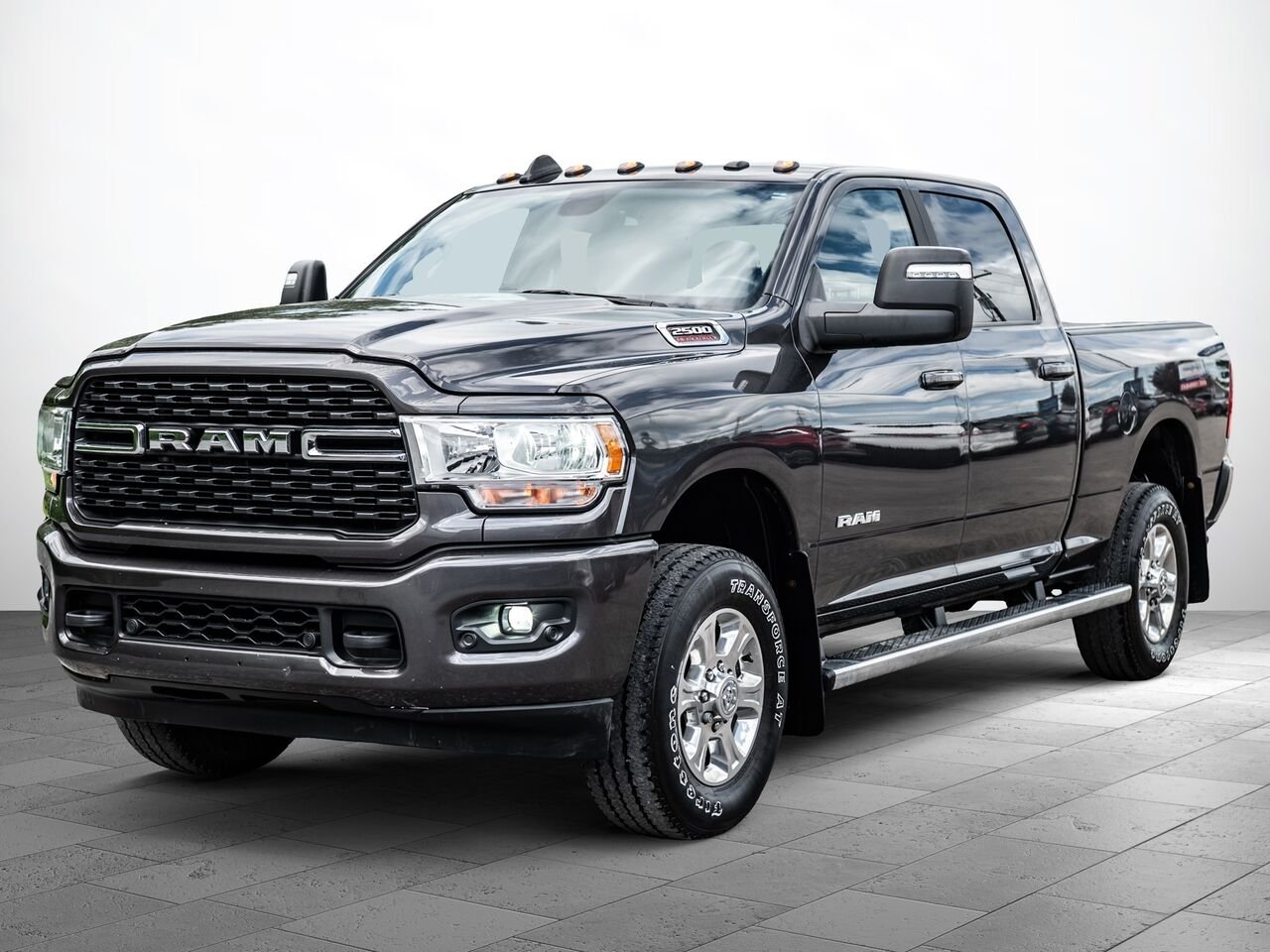 2023 Ram 2500 Grey Sainte-Julienne - photo #0