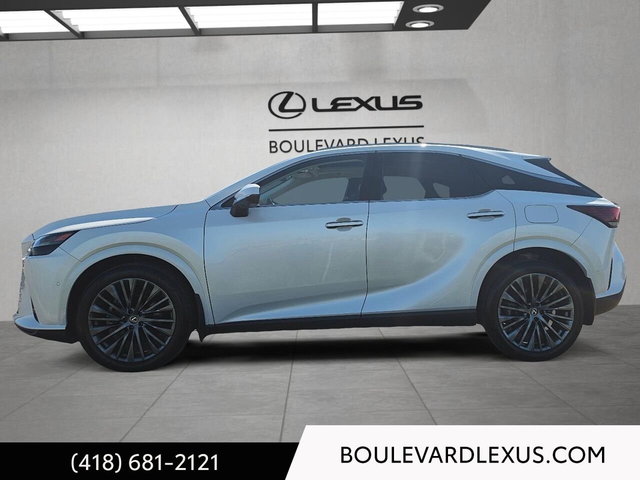 Lexus RX 20001A | RX 450h+ BA 2024 Blanc Québec - photo #5