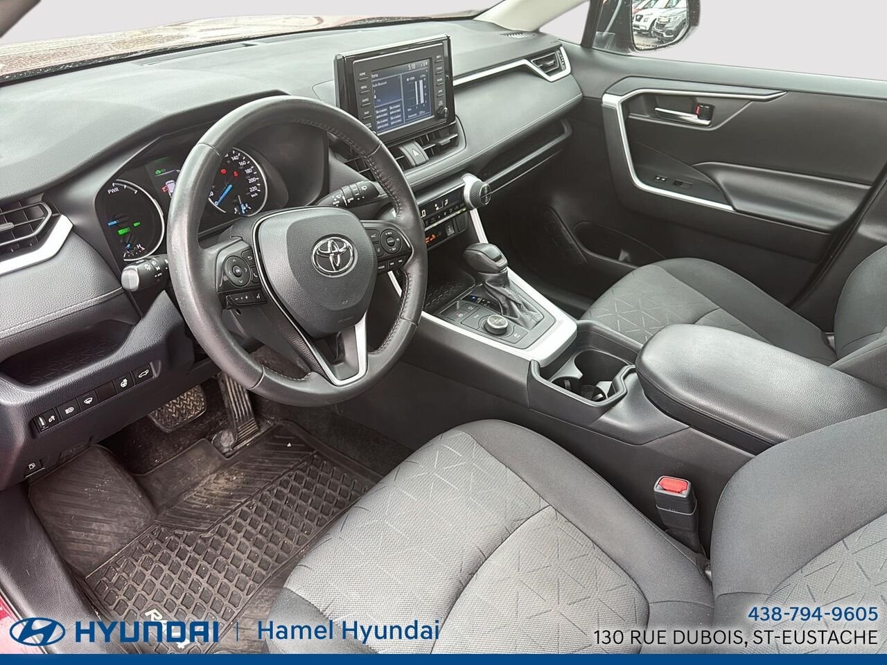 2020 Toyota RAV4 Red Saint-Eustache - photo #7