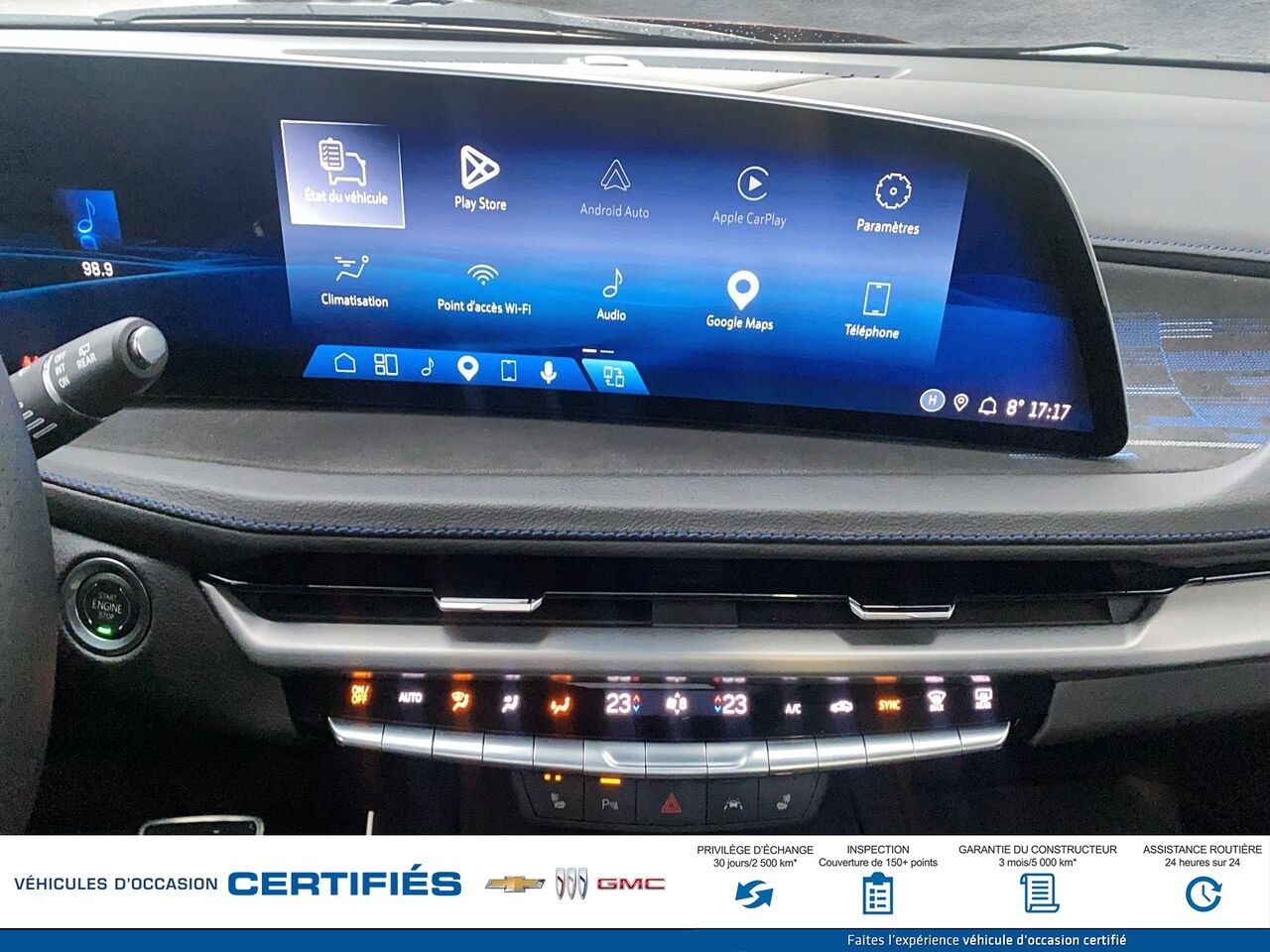 2024 CADILLAC XT4 SPORT Traction intégrale, 4 portes Sport Red Montmagny - photo #12