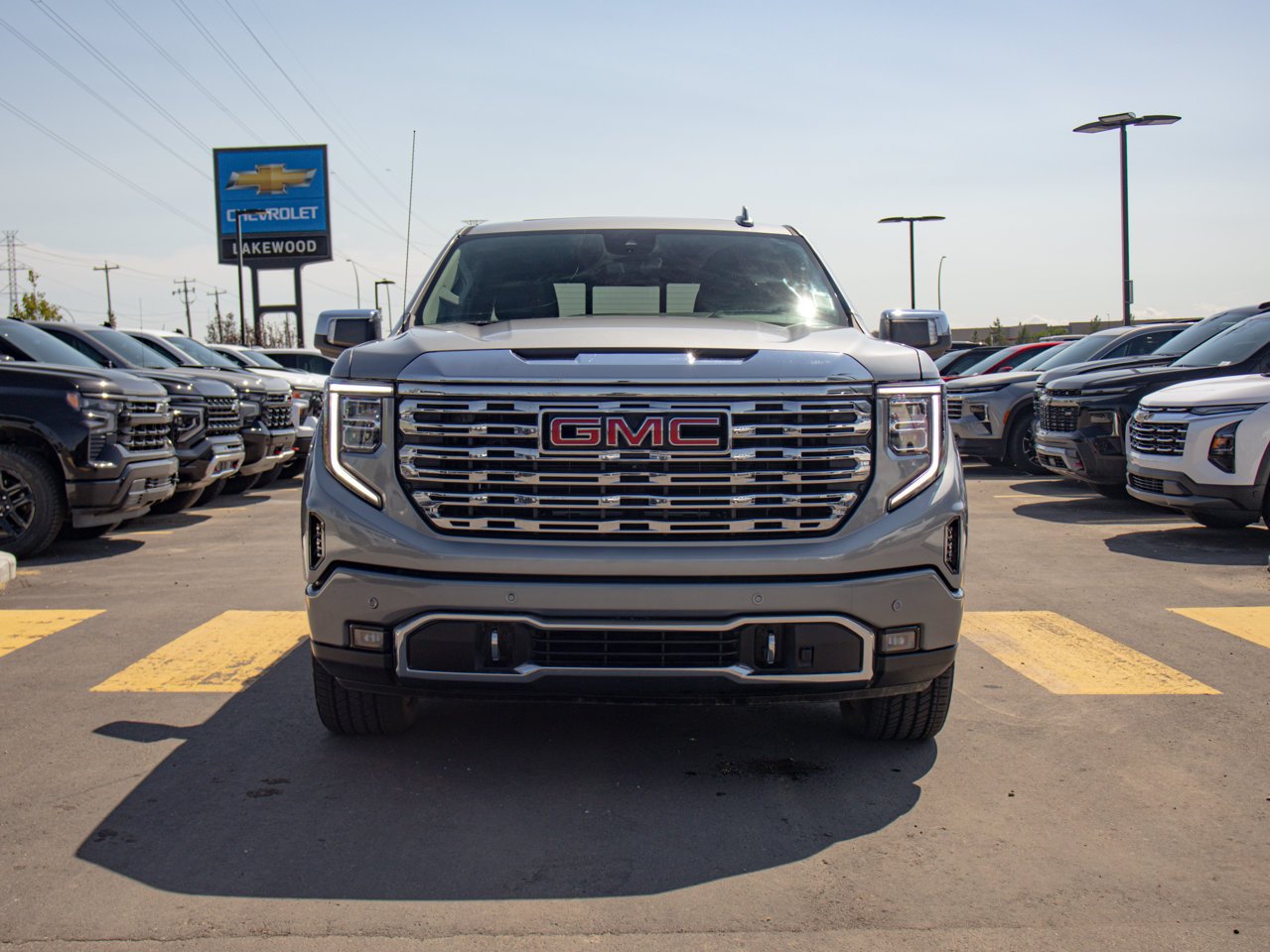 2025 GMC Sierra 1500 4WD Crew Cab 147 Denali Grey Sherwood Park - photo #2