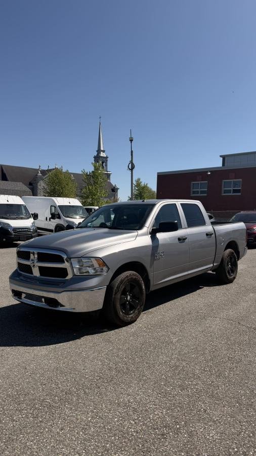 2023 RAM 1500 Classic Grey Nantes - photo #0