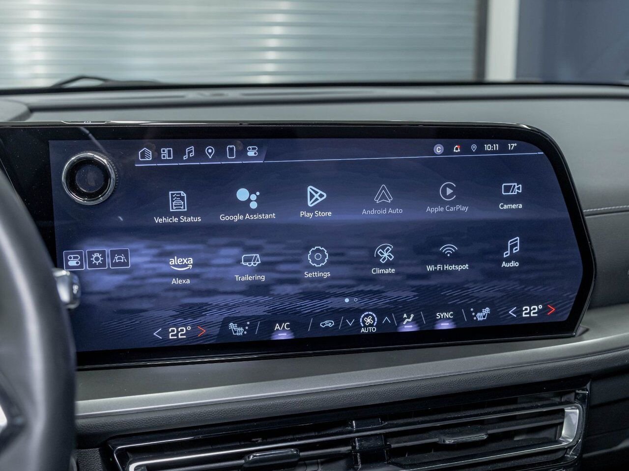 Chevrolet Traverse LT SPORT AWD 7 PLACES *CAM 360* GR REMORQ *CARPLAY 2024 Gris Saint-Jérôme - photo #17