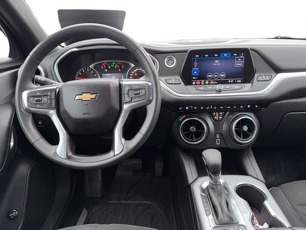 2022 Chevrolet Blazer LT Black Baie-Comeau - photo #8