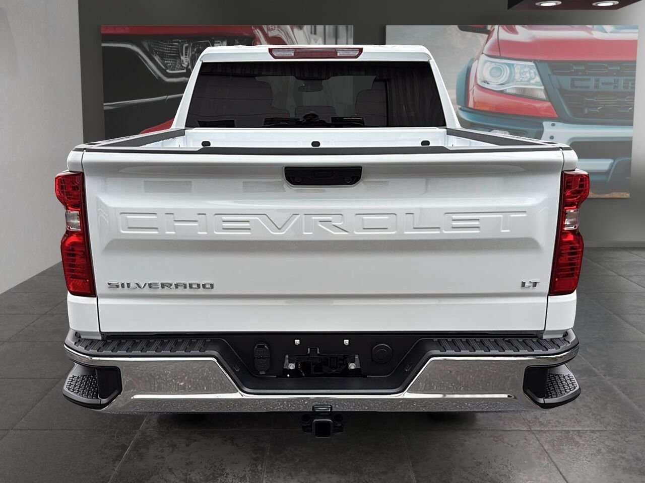 CHEVROLET Silverado 1500 LT 2026 BLANC SOMMET Saint-Hyacinthe - photo #4