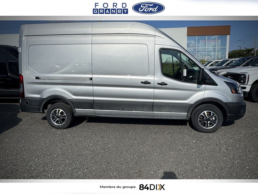 2025 Ford E-TRANSIT FOURGONNETTE UTILITAIRE Grey