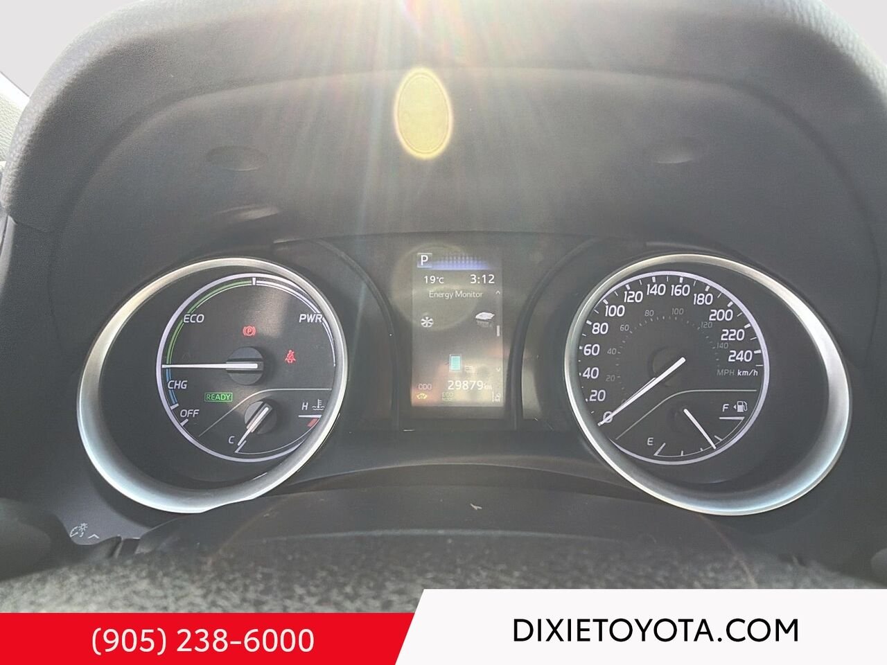 2024 Toyota Camry HYBRID LE / CLEAN CARFAX / ALLOY WHEELS / TOYOTA SAFETY SENSE / CARPLAY AND ANDROID AUTO Grey Mississauga - photo #12