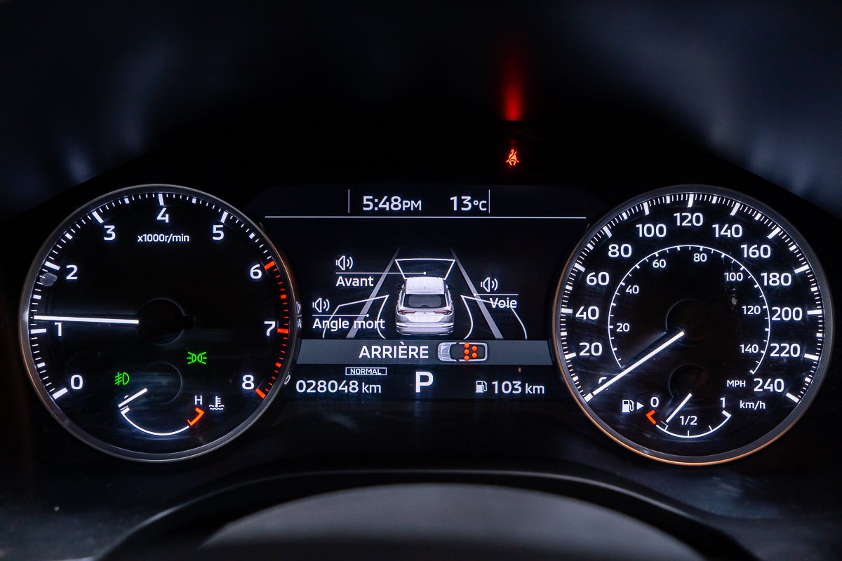 Mitsubishi Outlander LE BANC CHAUFFANT APPLE CAR PLAY SANS FIL 2024 Argent Montréal - photo #2