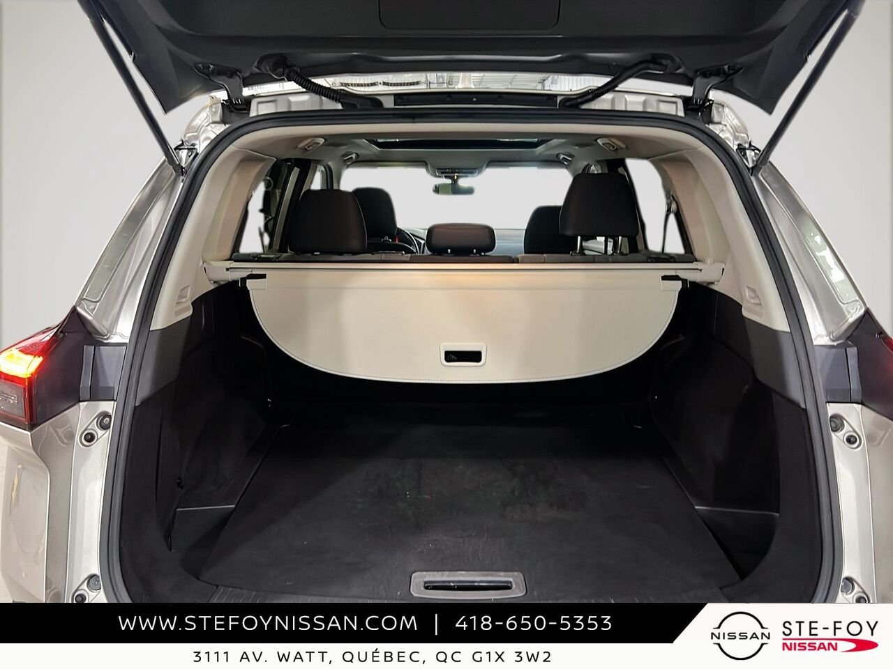 2023 Nissan Rogue SV TI Silver Ste-Foy - photo #5